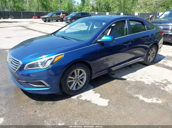 5NPE24AF9GH361881 2016 HYUNDAI SONATA - Image 2