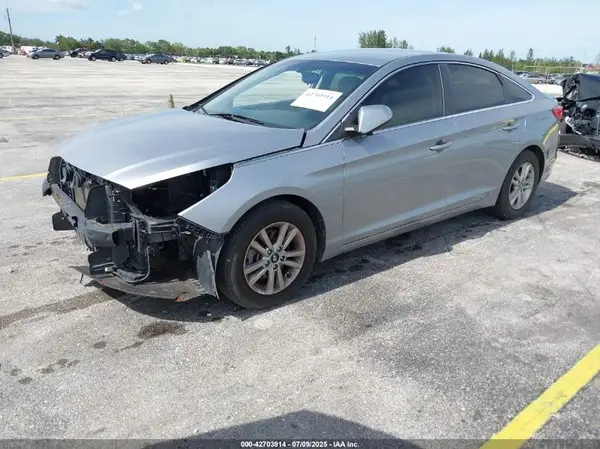 5NPE24AF9GH362822 2016 HYUNDAI SONATA - Image 2