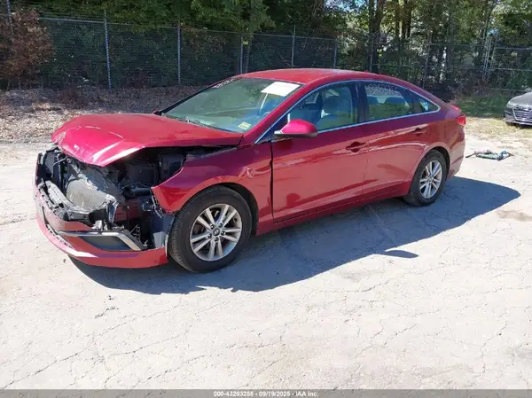 5NPE24AF9GH363971 2016 HYUNDAI SONATA - Image 2