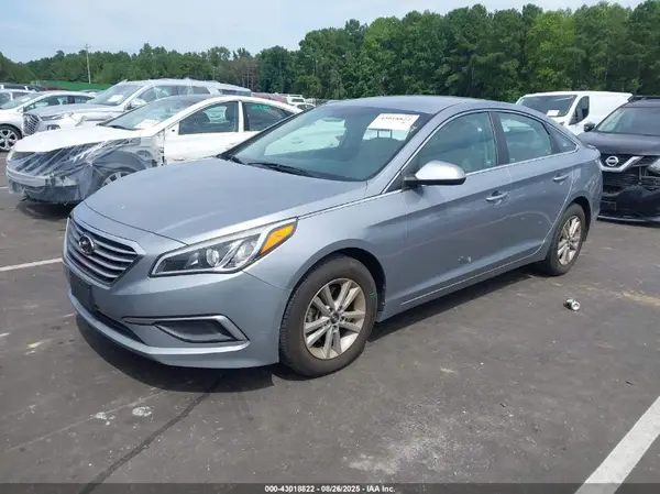 5NPE24AF9GH364098 2016 HYUNDAI SONATA - Image 2