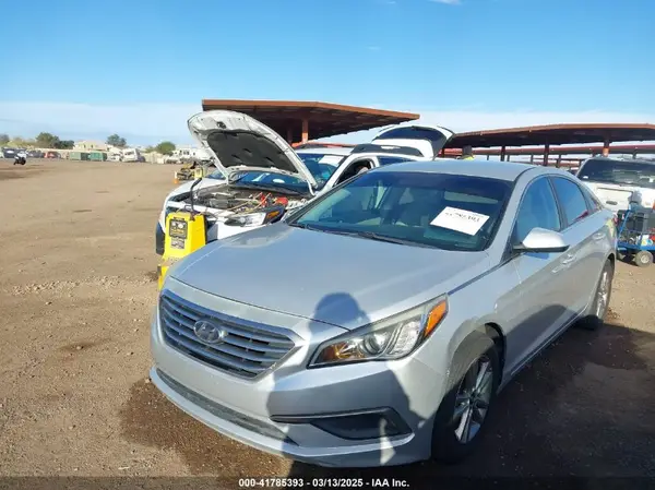 5NPE24AF9GH365932 2016 HYUNDAI SONATA - Image 2