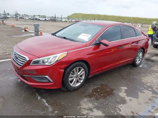 5NPE24AF9GH370290 2016 HYUNDAI SONATA - Image 2