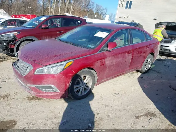 5NPE24AF9GH370953 2016 HYUNDAI SONATA - Image 2