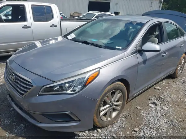 5NPE24AF9GH371245 2016 HYUNDAI SONATA - Image 2