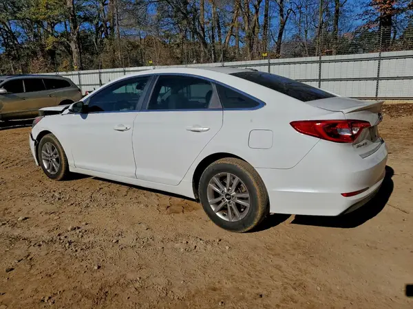 5NPE24AF9GH371424 2016 HYUNDAI SONATA - Image 2