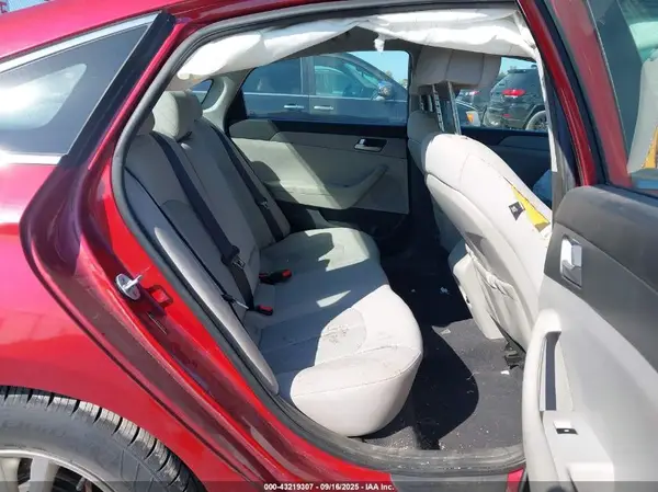 5NPE24AF9GH372203 2016 HYUNDAI SONATA - Image 8