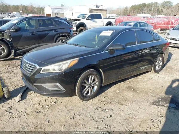 5NPE24AF9GH373013 2016 HYUNDAI SONATA - Image 2