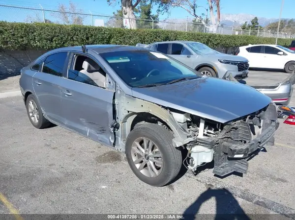 5NPE24AF9GH373741 2016 HYUNDAI SONATA - Image 1