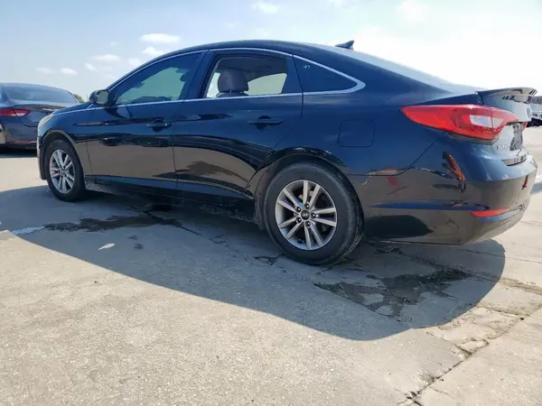 5NPE24AF9GH375473 2016 HYUNDAI SONATA - Image 2