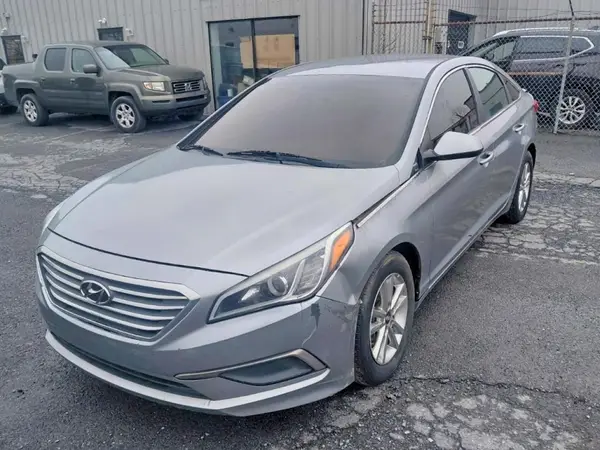 5NPE24AF9GH375716 2016 HYUNDAI SONATA - Image 2