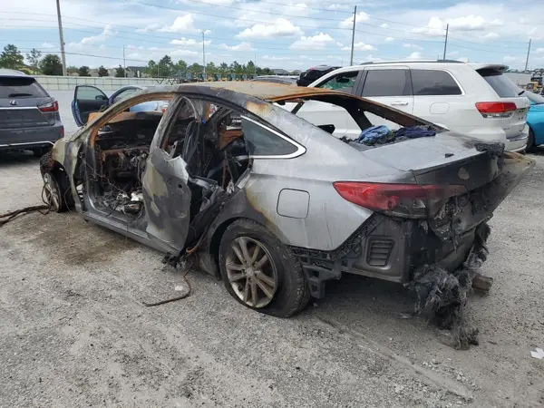 5NPE24AF9GH376249 2016 HYUNDAI SONATA - Image 2