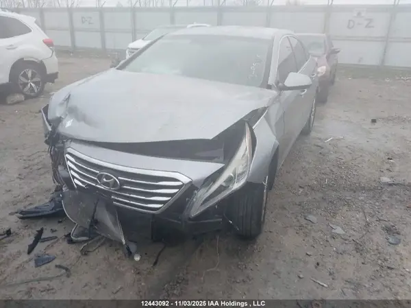 5NPE24AF9GH379555 2016 HYUNDAI SONATA - Image 2