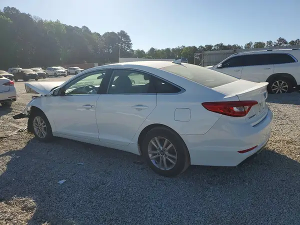 5NPE24AF9GH379653 2016 HYUNDAI SONATA - Image 2