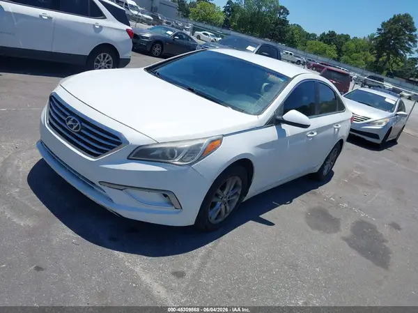5NPE24AF9GH381063 2016 HYUNDAI SONATA - Image 2