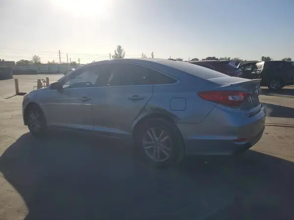5NPE24AF9GH384058 2016 HYUNDAI SONATA - Image 2