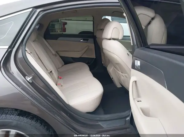 5NPE24AF9GH386098 2016 HYUNDAI SONATA - Image 8