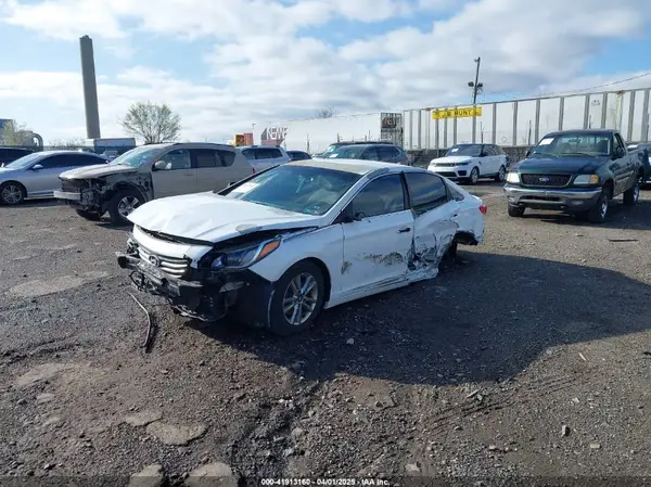 5NPE24AF9GH386473 2016 HYUNDAI SONATA - Image 2