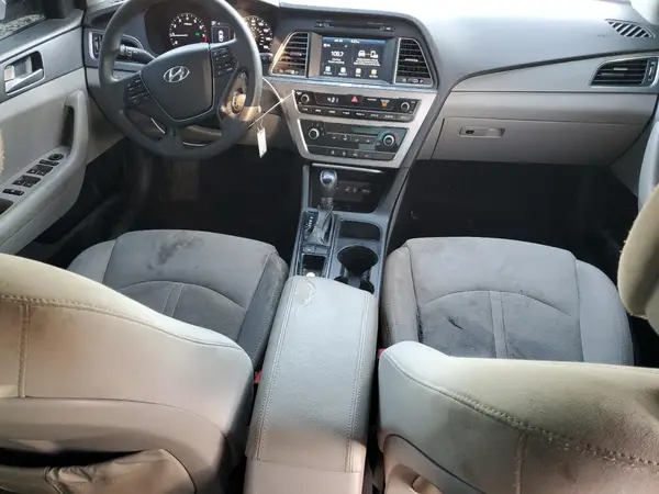 5NPE24AF9GH386733 2016 HYUNDAI SONATA - Image 8