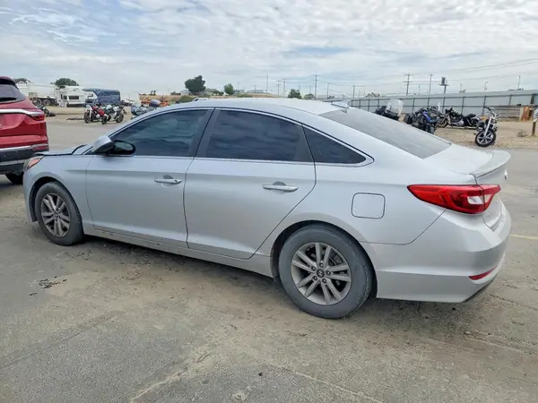 5NPE24AF9GH389132 2016 HYUNDAI SONATA - Image 2
