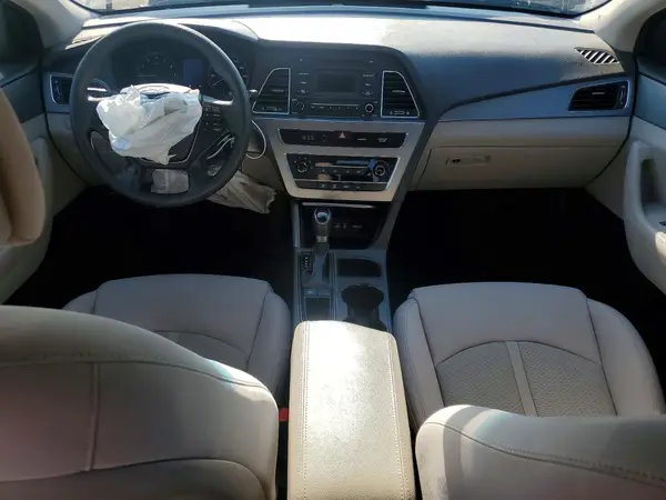 5NPE24AF9GH392810 2016 HYUNDAI SONATA - Image 8