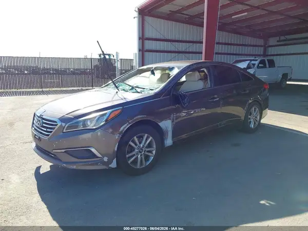 5NPE24AF9GH396646 2016 HYUNDAI SONATA - Image 2