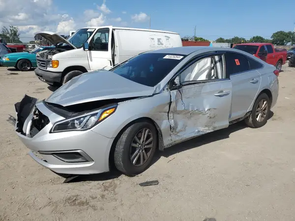 5NPE24AF9GH397005 2016 HYUNDAI SONATA - Image 1