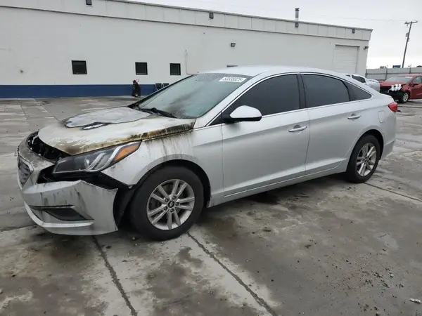 5NPE24AF9GH398851 2016 HYUNDAI SONATA - Image 1