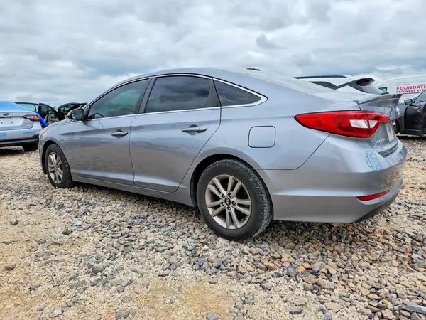 5NPE24AF9GH399045 2016 HYUNDAI SONATA - Image 2