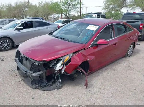 5NPE24AF9GH400758 2016 HYUNDAI SONATA - Image 2