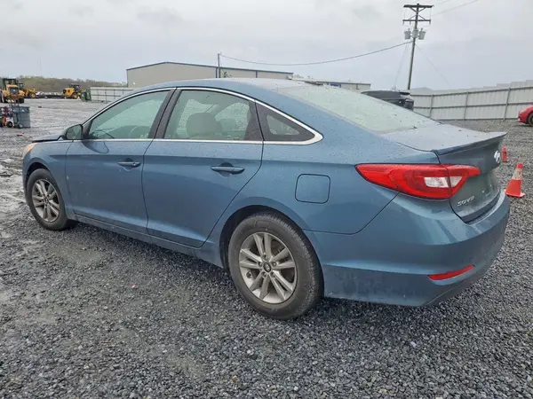 5NPE24AF9GH405569 2016 HYUNDAI SONATA - Image 2