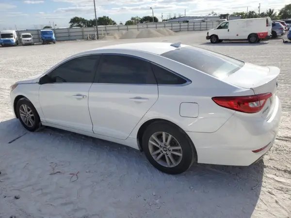 5NPE24AF9GH407743 2016 HYUNDAI SONATA - Image 2