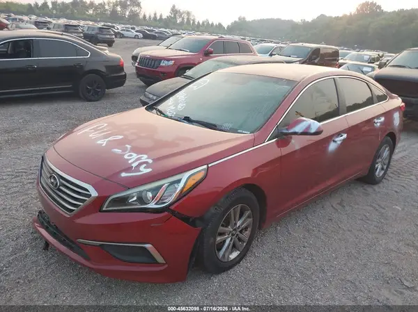 5NPE24AF9GH412425 2016 HYUNDAI SONATA - Image 2