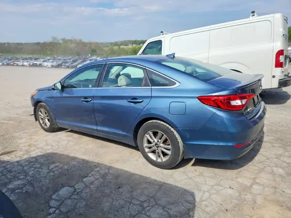5NPE24AF9GH413865 2016 HYUNDAI SONATA - Image 2