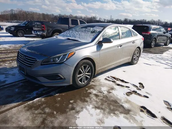 5NPE24AF9GH416636 2016 HYUNDAI SONATA - Image 2