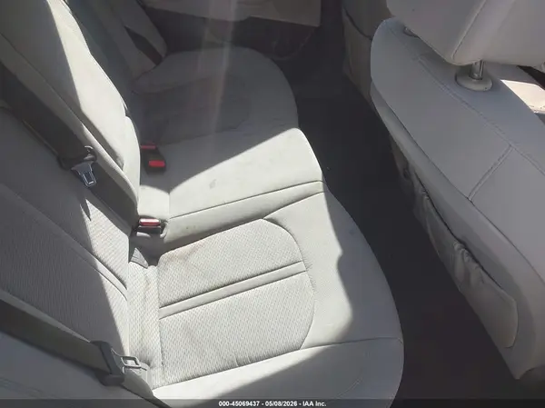 5NPE24AF9GH416801 2016 HYUNDAI SONATA - Image 8
