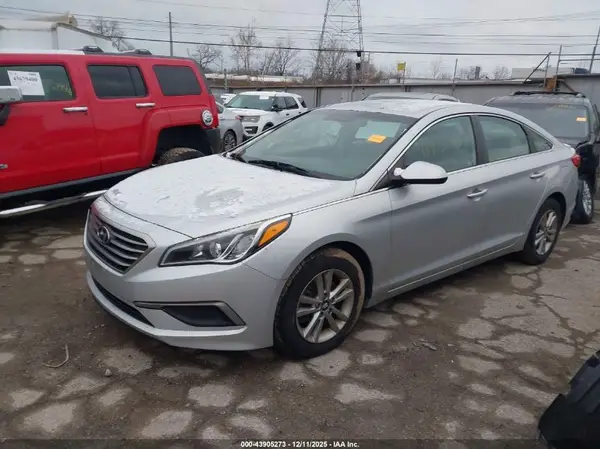5NPE24AF9GH417897 2016 HYUNDAI SONATA - Image 2