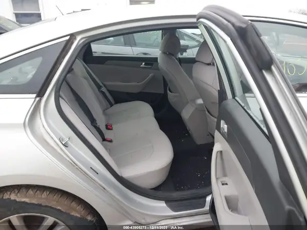 5NPE24AF9GH417897 2016 HYUNDAI SONATA - Image 8