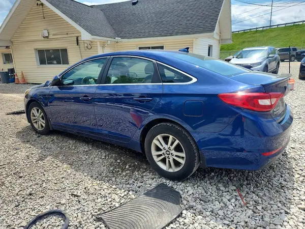 5NPE24AF9GH422517 2016 HYUNDAI SONATA - Image 2
