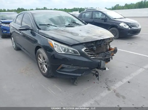 5NPE24AF9GH426986 2016 HYUNDAI SONATA - Image 1