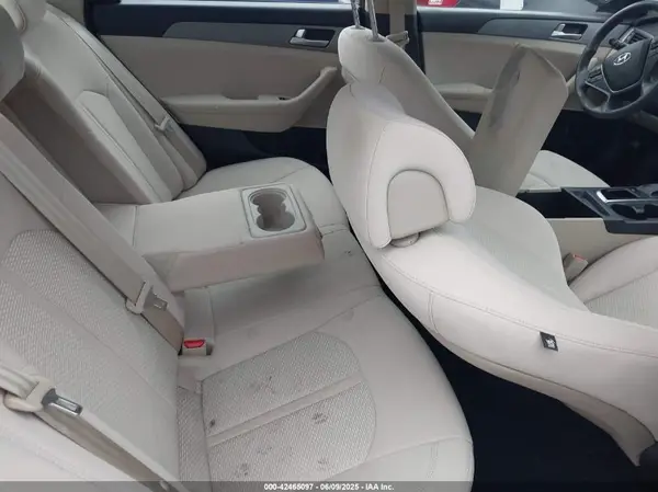 5NPE24AF9GH429404 2016 HYUNDAI SONATA - Image 8