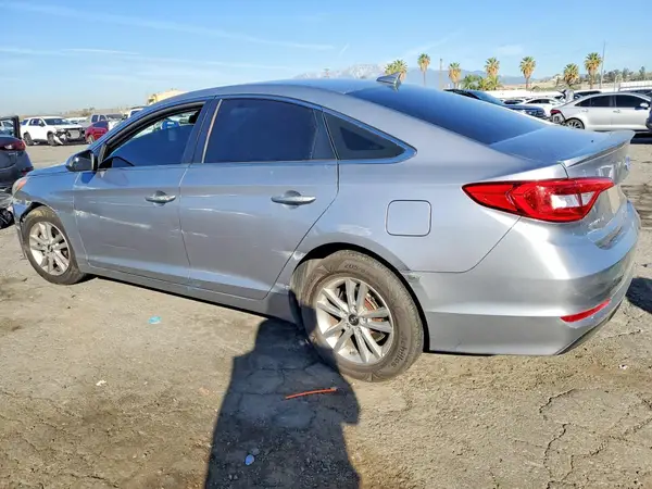5NPE24AF9GH433548 2016 HYUNDAI SONATA - Image 2