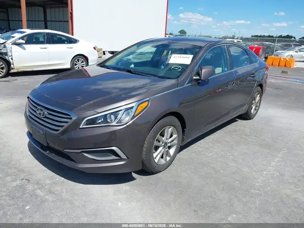 5NPE24AF9GH435851 2016 HYUNDAI SONATA - Image 2