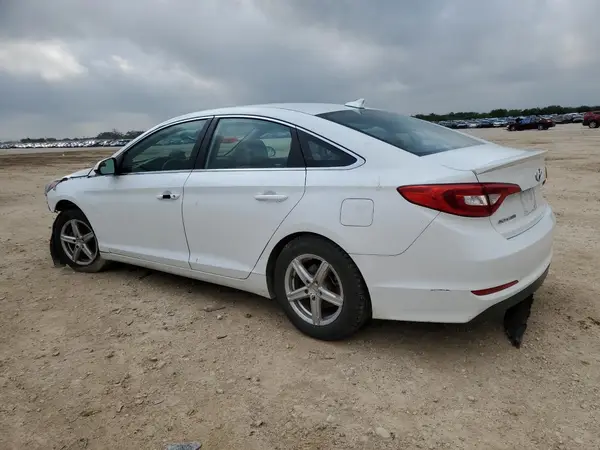 5NPE24AF9GH436112 2016 HYUNDAI SONATA - Image 2