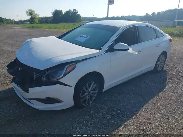 5NPE24AF9HH436869 2017 HYUNDAI SONATA - Image 2