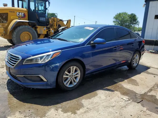 5NPE24AF9HH440923 2017 HYUNDAI SONATA - Image 1