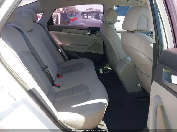 5NPE24AF9HH441456 2017 HYUNDAI SONATA - Image 8
