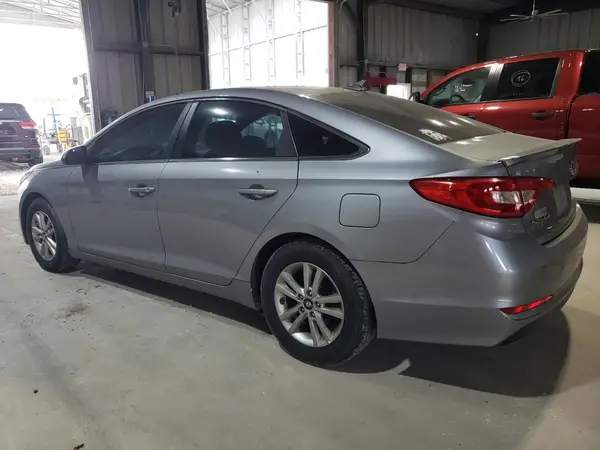 5NPE24AF9HH443563 2017 HYUNDAI SONATA - Image 2