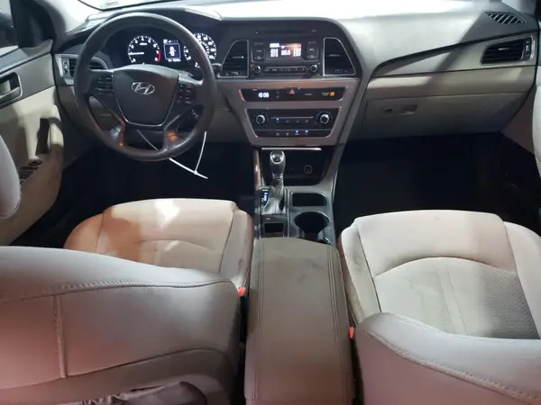 5NPE24AF9HH443563 2017 HYUNDAI SONATA - Image 8