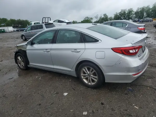 5NPE24AF9HH444535 2017 HYUNDAI SONATA - Image 2