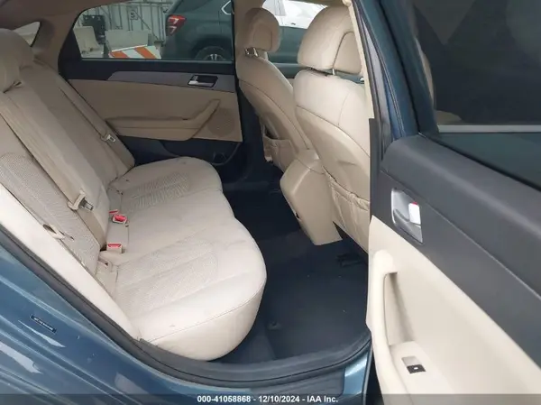5NPE24AF9HH445488 2017 HYUNDAI SONATA - Image 8